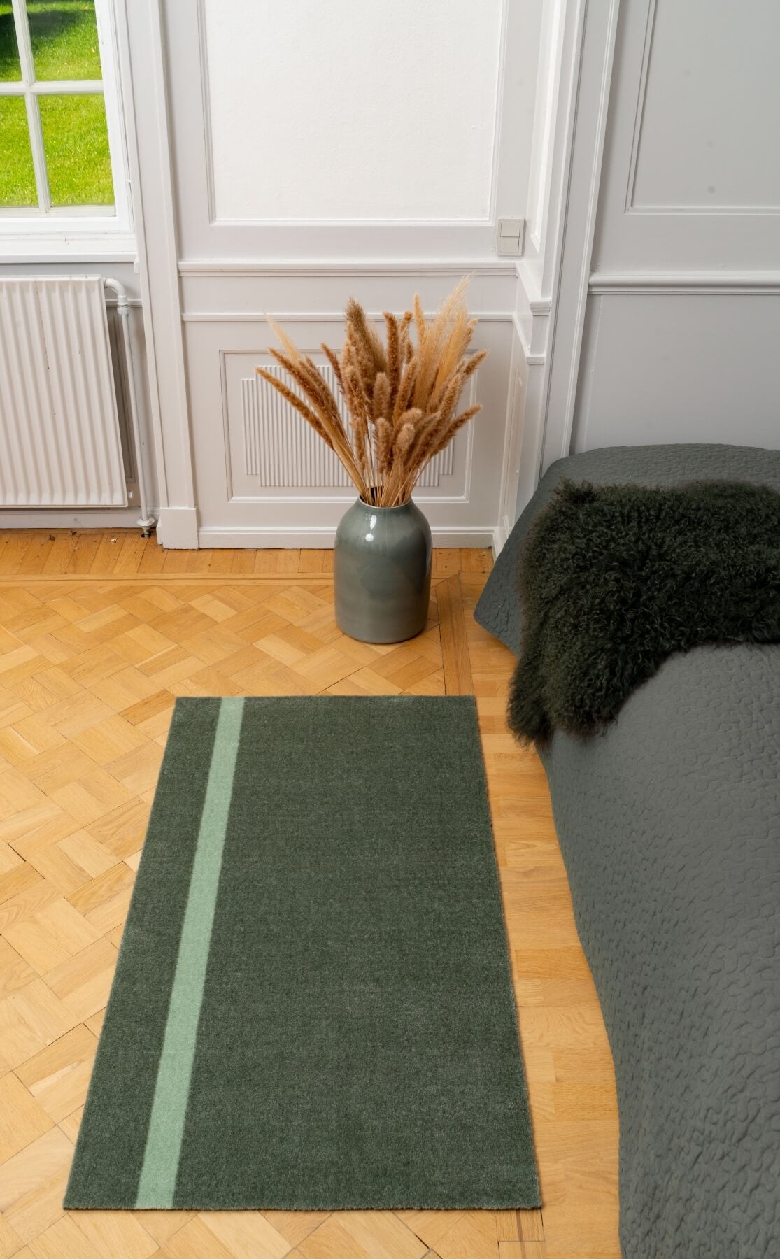 50% OFF - 40X60 - STRIPES VERTICAL - LIGHT/DUSTY GREEN