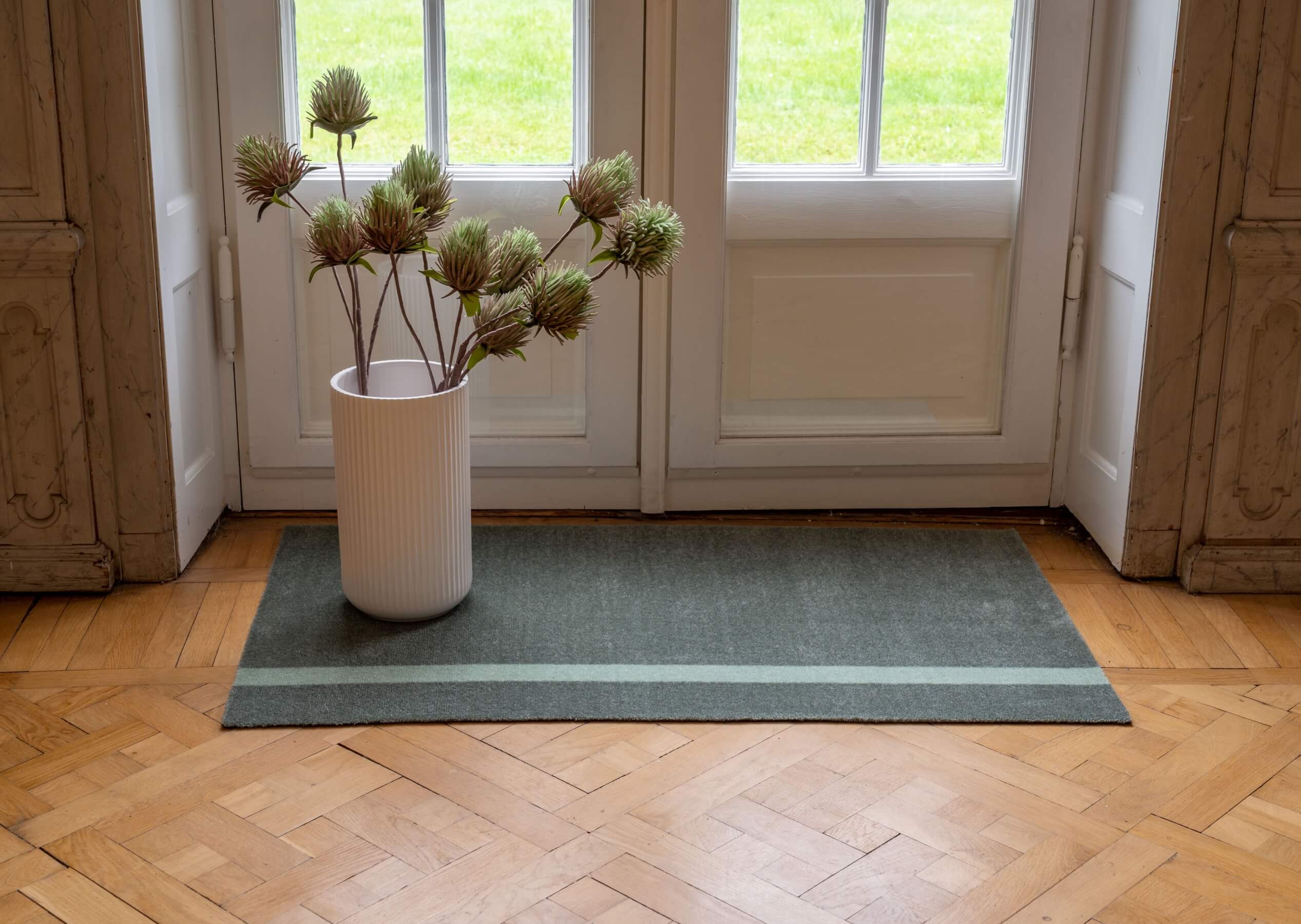 50% OFF - 40X60 - STRIPES VERTICAL - LIGHT/DUSTY GREEN