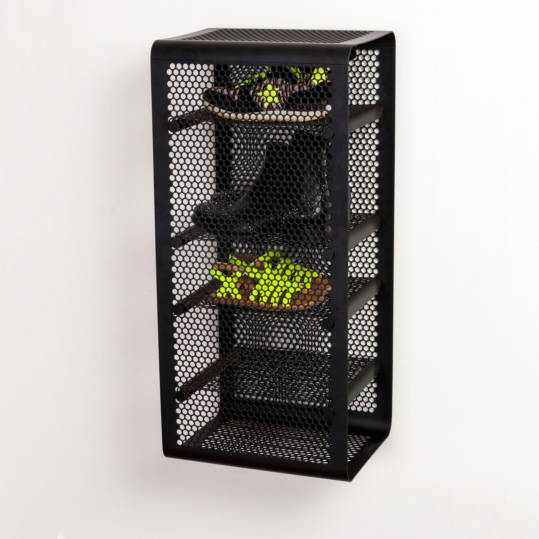 TICA RACK - WALL - LARGE - BLACK