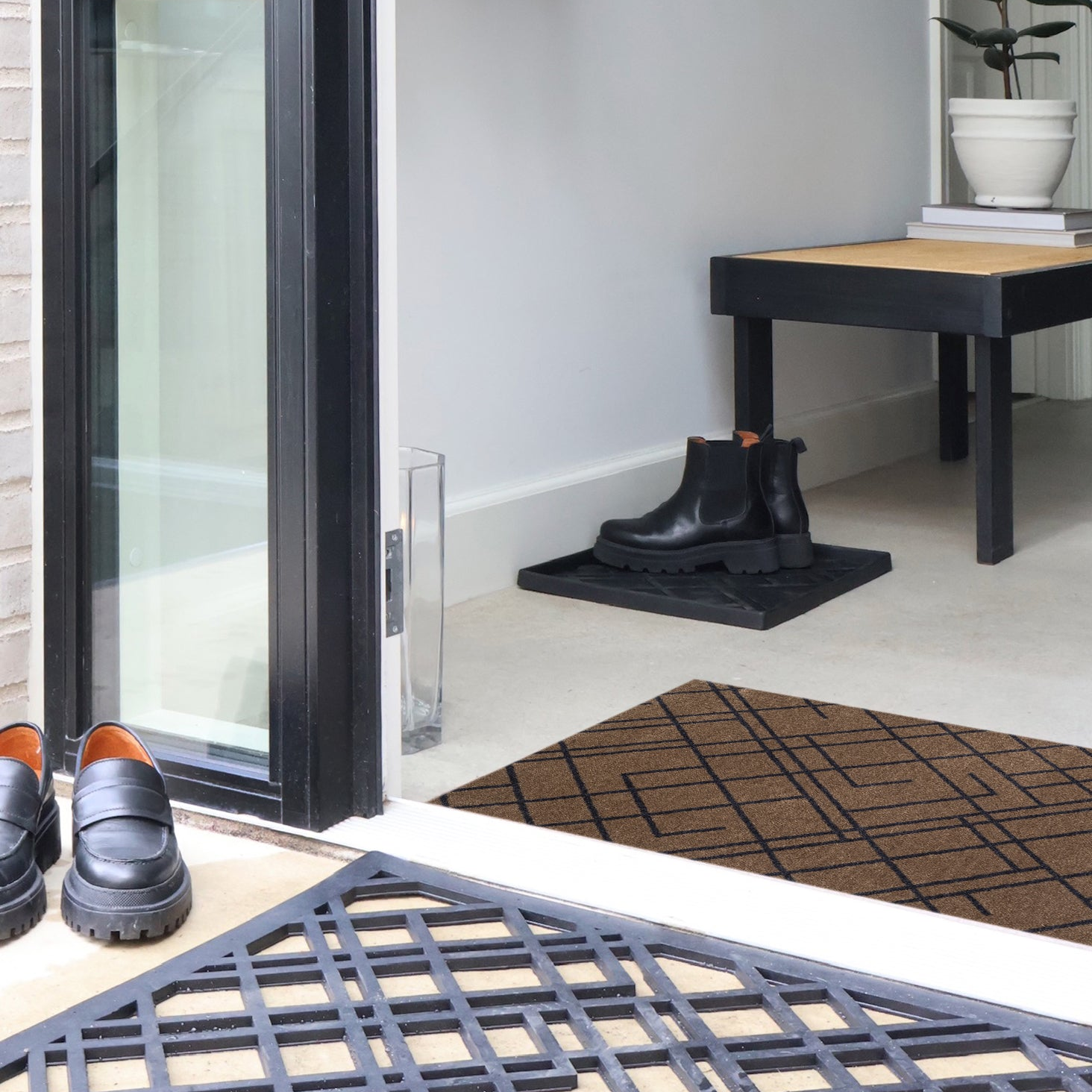 FLOOR MAT 60 x 90 cm - LINES SAND / BLUE-GRAY