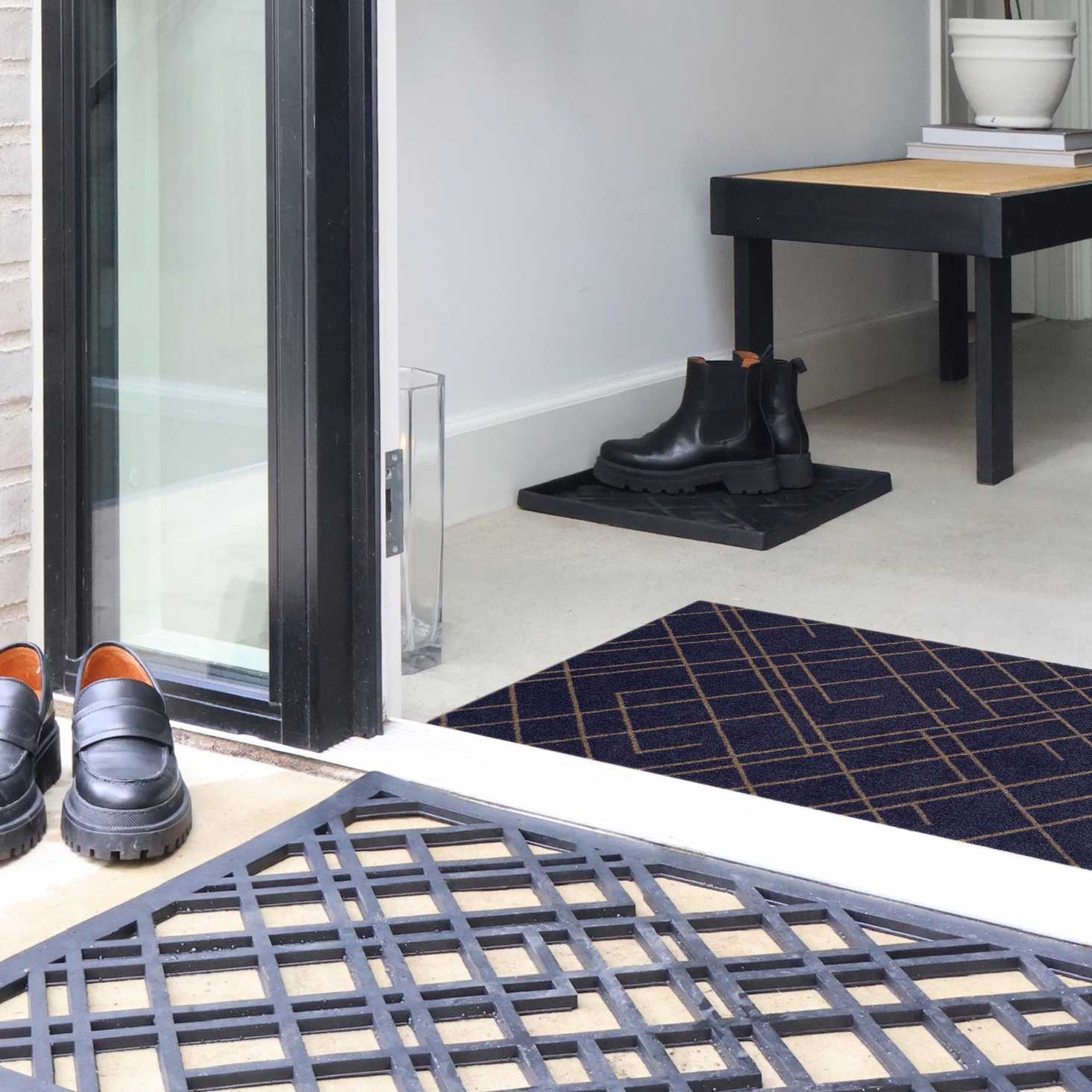 FLOOR MAT 60 x 90 cm - LINES BLUE-GRAY / SAND