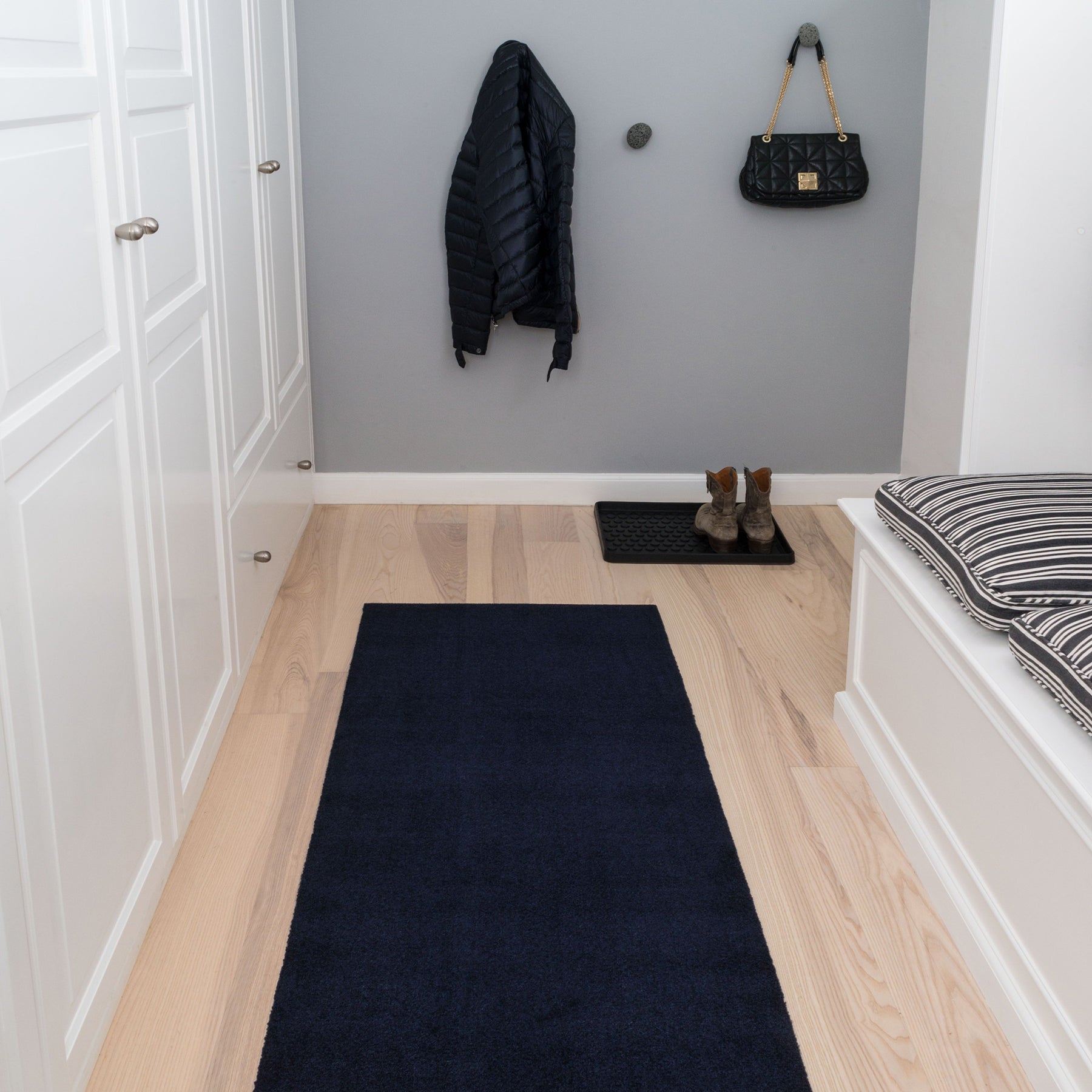 FLOOR MAT 67 x 200 cm - UNI COLOR/BLUE