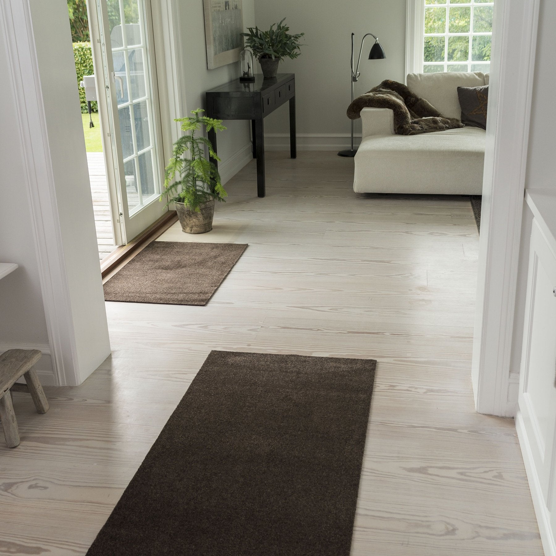 FLOOR MAT 90 x 200 cm - UNI COLOUR/BROWN
