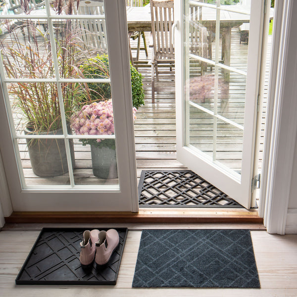 FLOOR MAT 40 x 60 cm - LINES / DARK GRAY