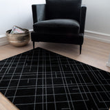 FLOOR MAT 90 X 130 CM - LINES BLACK/GREY