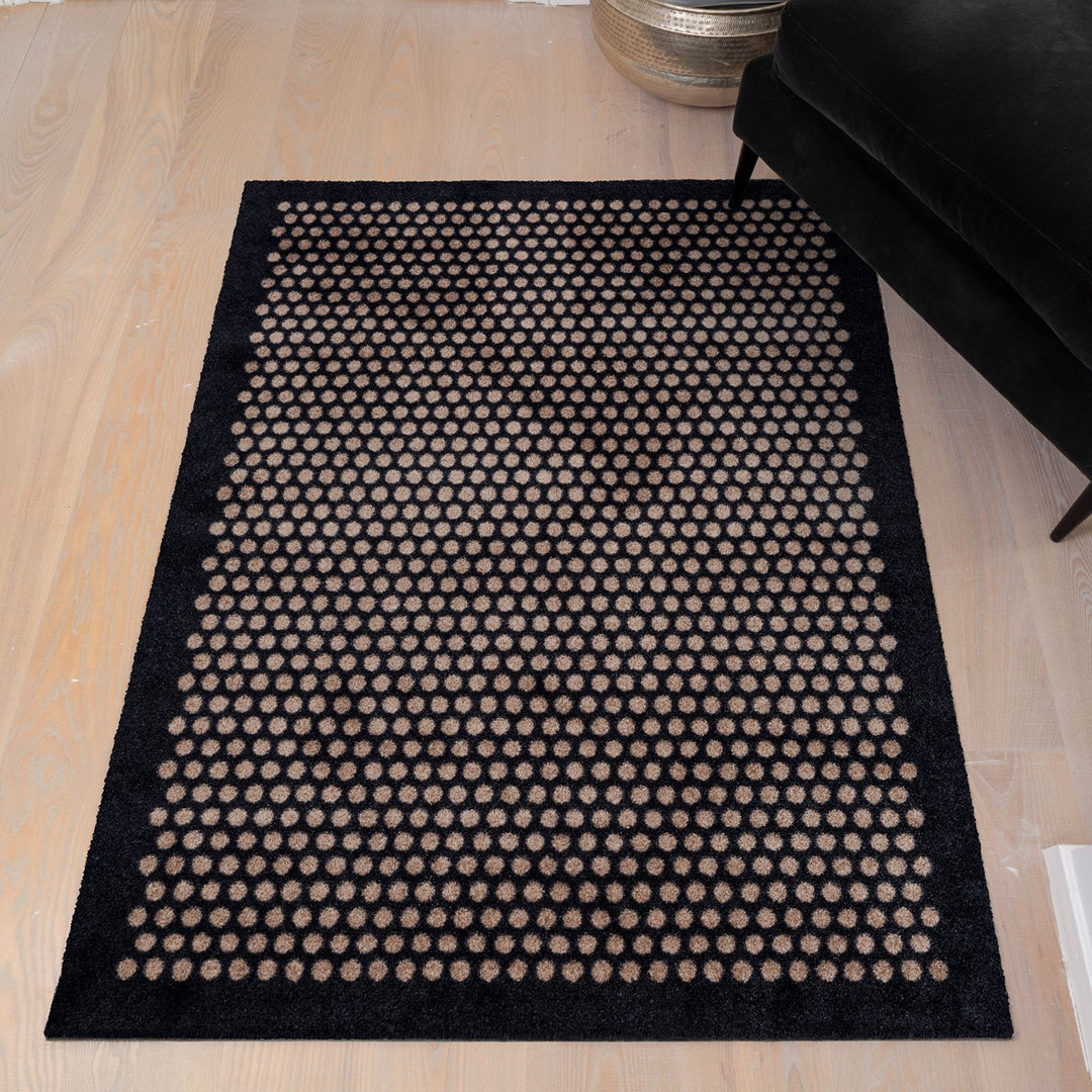 FLOOR MAT 90 x 130 CM - DOT BLACK/SAND