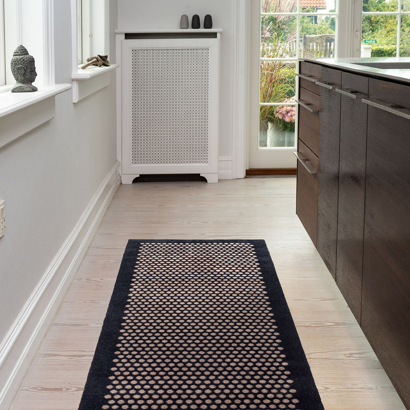 FLOOR MAT 67 x 200 CM DOT BLACK/SAND