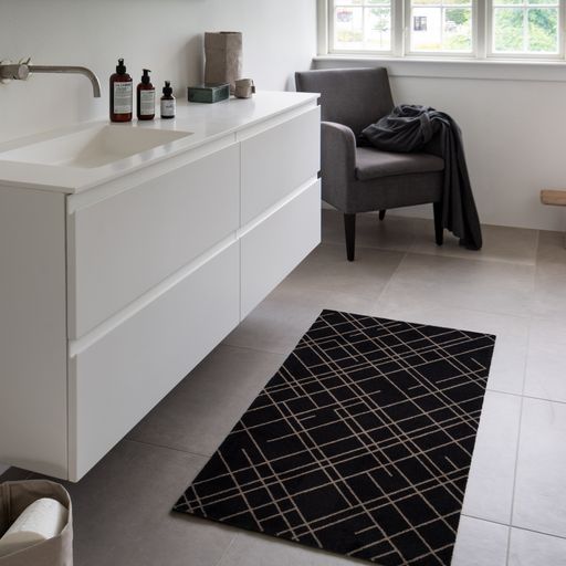 FLOOR MAT 67 x 120 CM - LINES BLACK/SAND